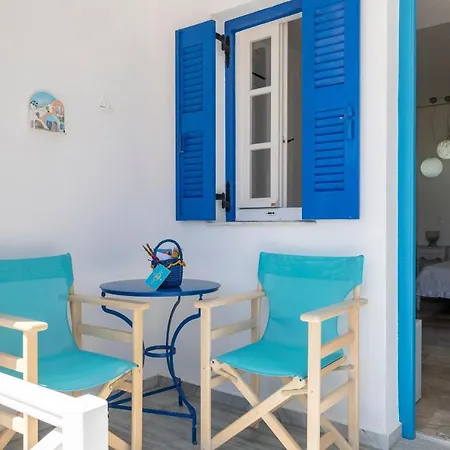 Paros Romantic Retreats-a Step Away From The Beach Mini-hôtel