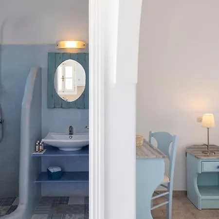 Paros Romantic Retreats-a Step Away From The Beach Mini-hôtel *