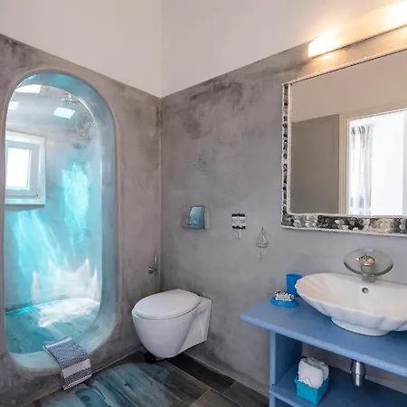 Gasthof Paros Romantic Retreats-a Step Away From The Beach